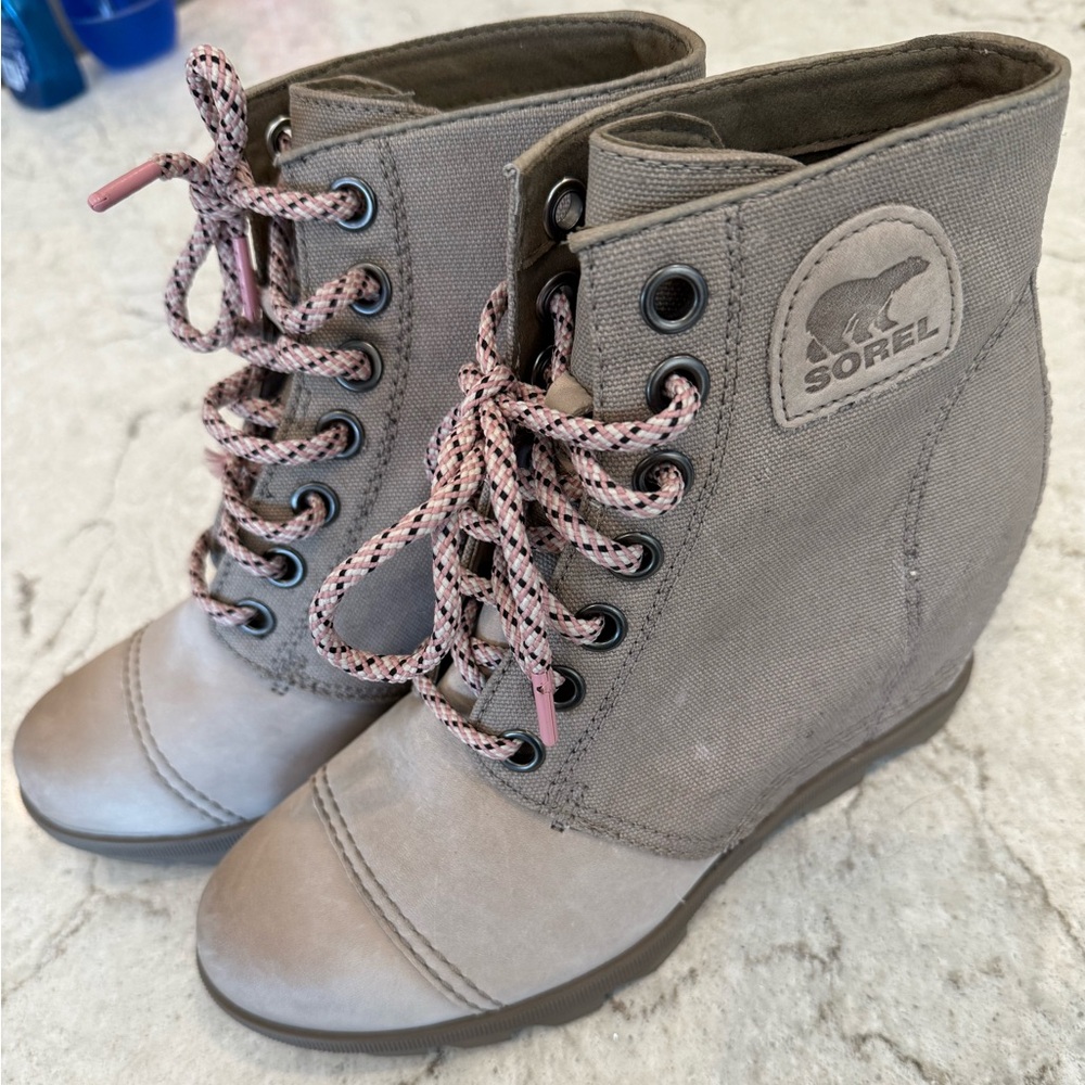 Sorel Women's Brown Wedge Boots - Picture 2 of 5